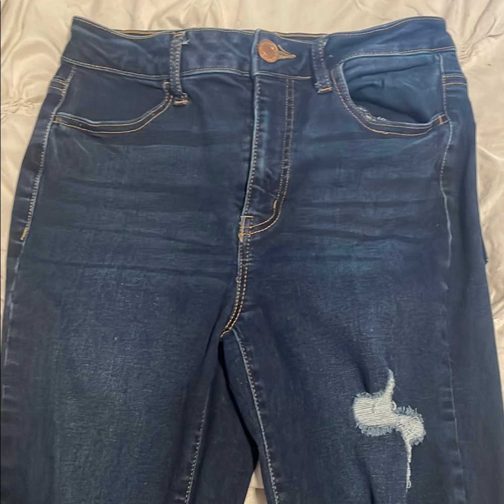 Stylish Blue Distressed Women's Jeans